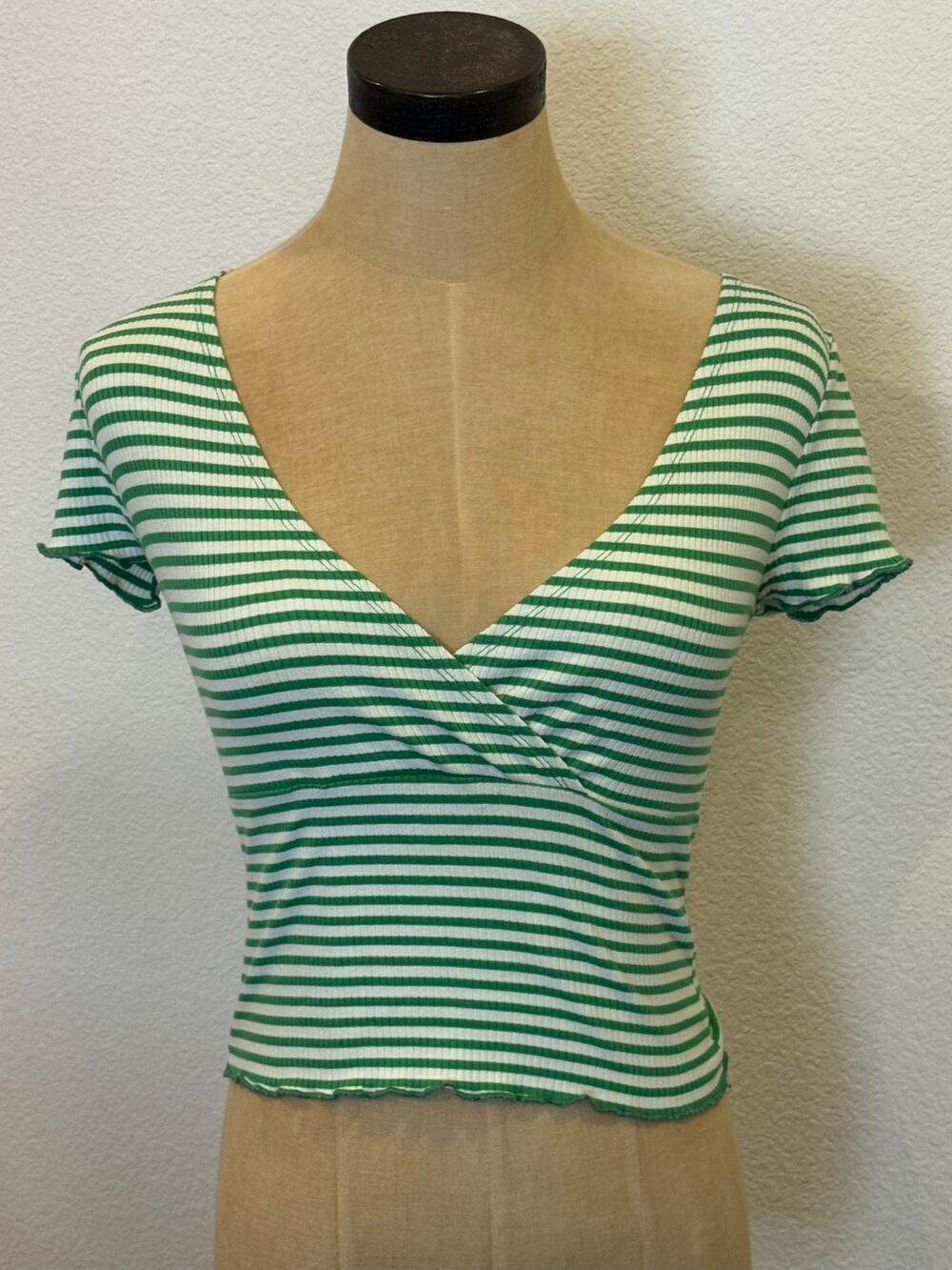 BDG Urban Outfitters Green Striped Cropped Top shirt Women M